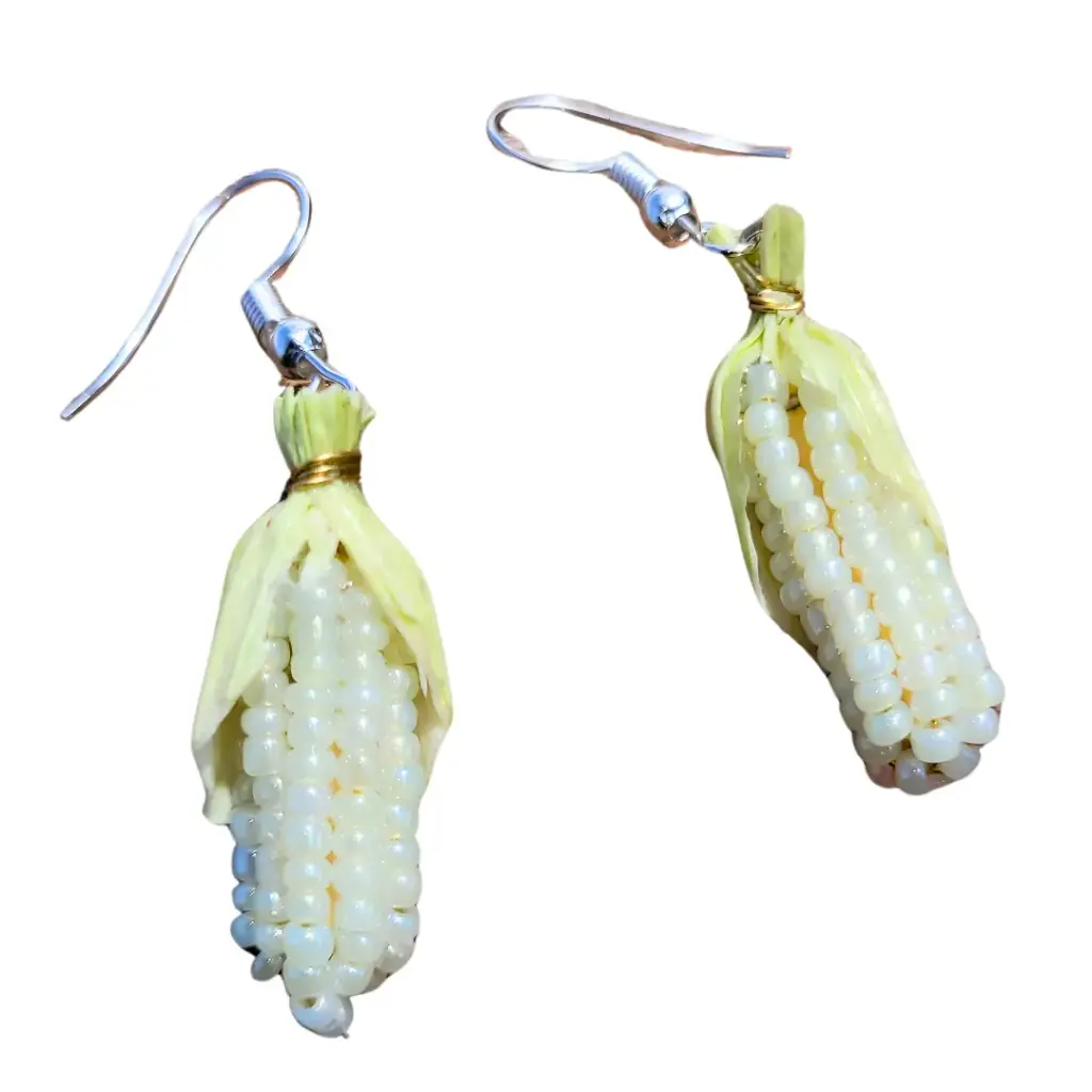 Aretes 'Choclo Peruano' (con Cáscara Natural y Mostacillas)