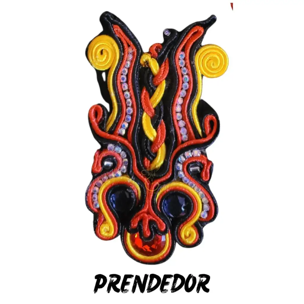Prendedor Soutache 'Careta Diablada Abstracta' (Bordado a Mano)