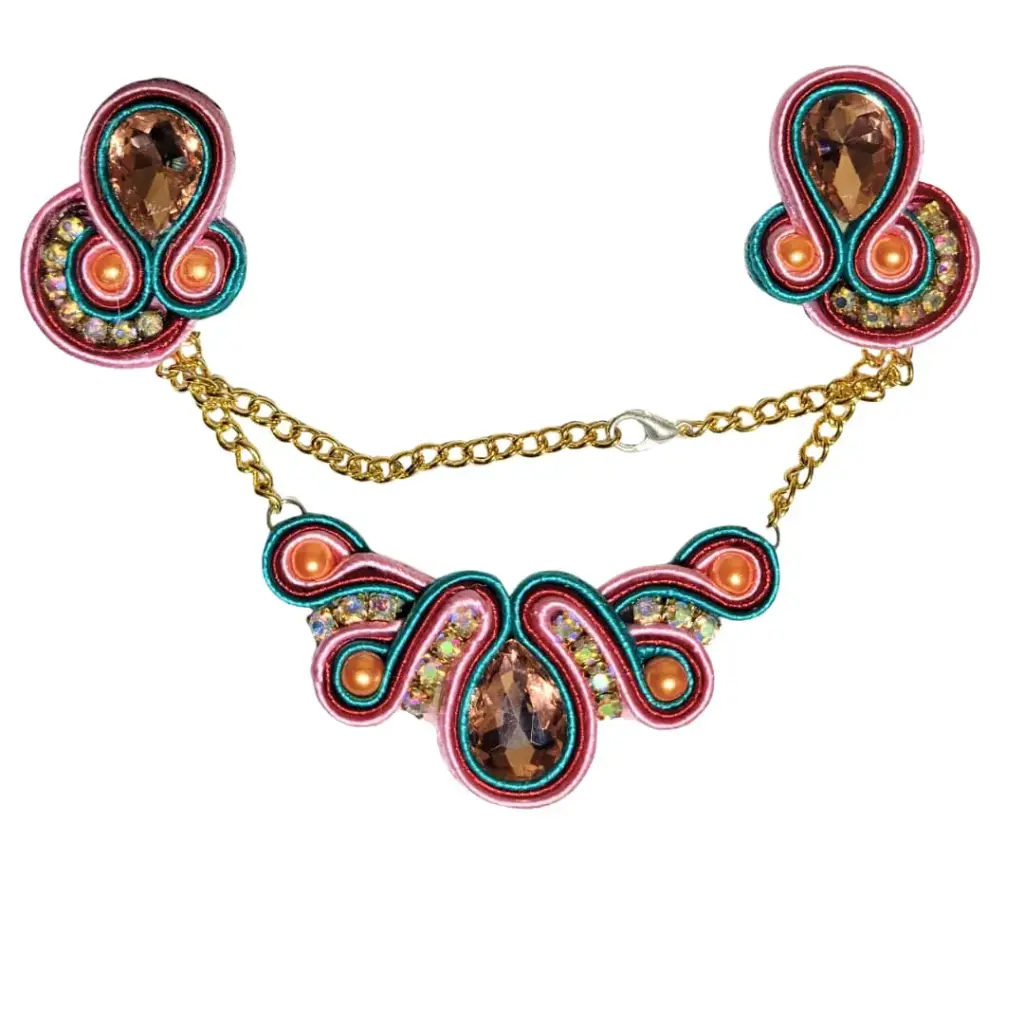 Juego Soutache 'Ondas' con Arete 'Candelabro' (Bordado en Pedrería)