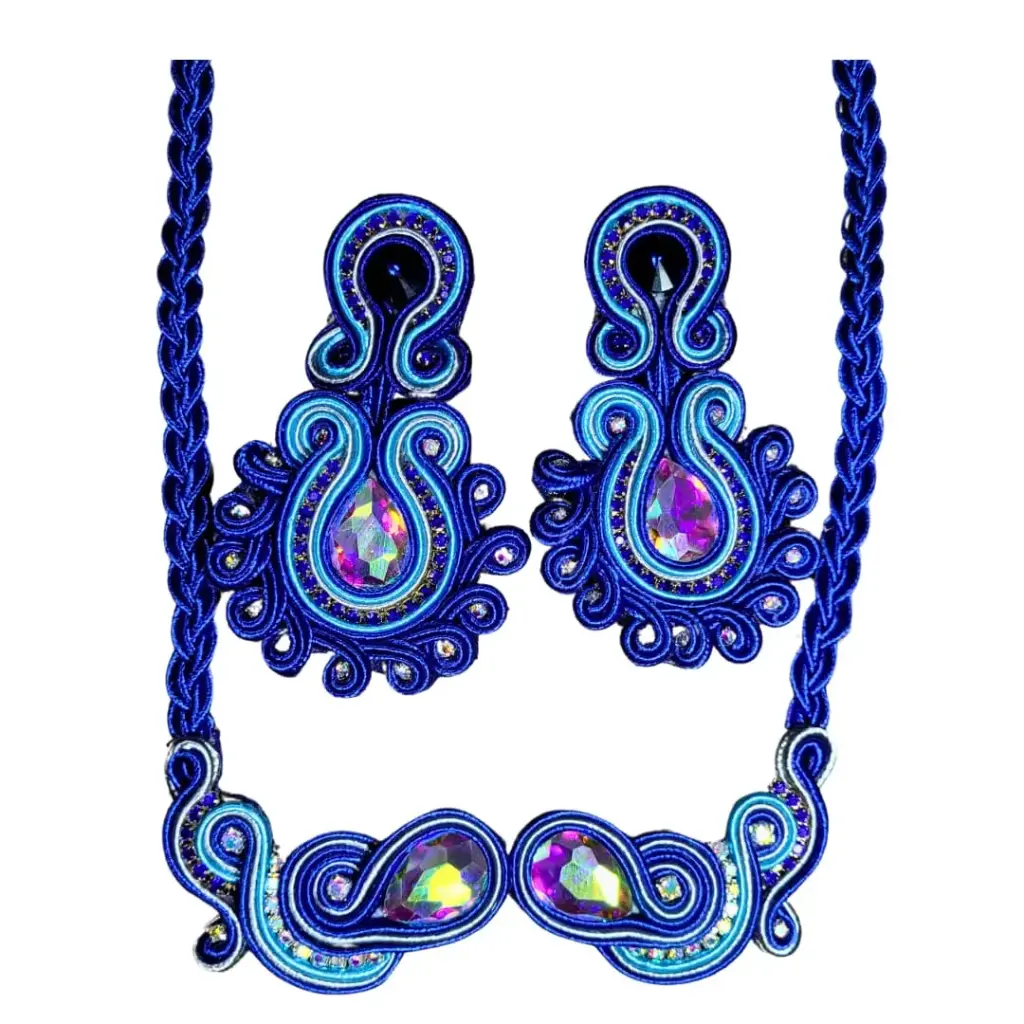 Juego de Gargantilla Soutache 'Filigrana Real' (Bordado en Pedrería)