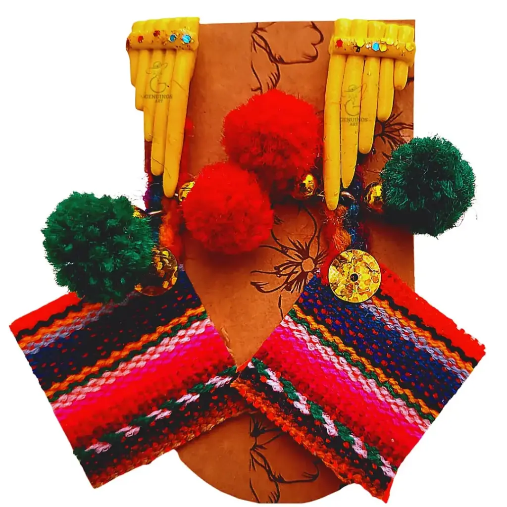 Aretes 'Lliclla Sikuri' (Siku de Chillihua y Pompones)