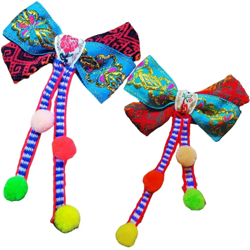 Listones para Trenzas 'Gala Folklórica' (Fusión Textil con Pompones)