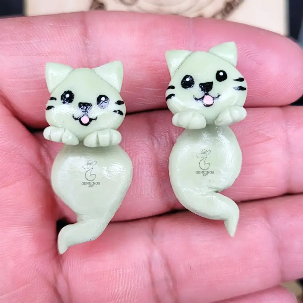 Aretes 'Gatito Fantasma' 3D (Polímero de Micro-modelado, Dos Piezas)